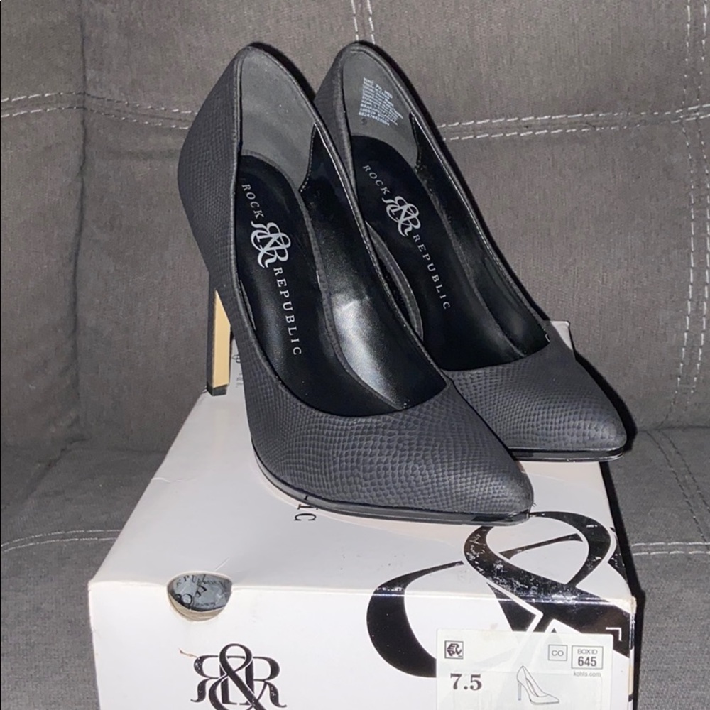 Women’s Shoes